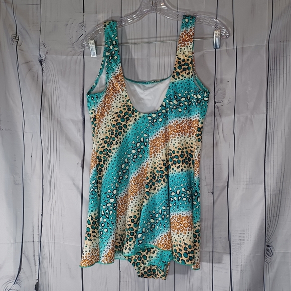 Swimmart Stylish Multicolor Animal Print Women's Bathing Suit - Picture 6 of 9